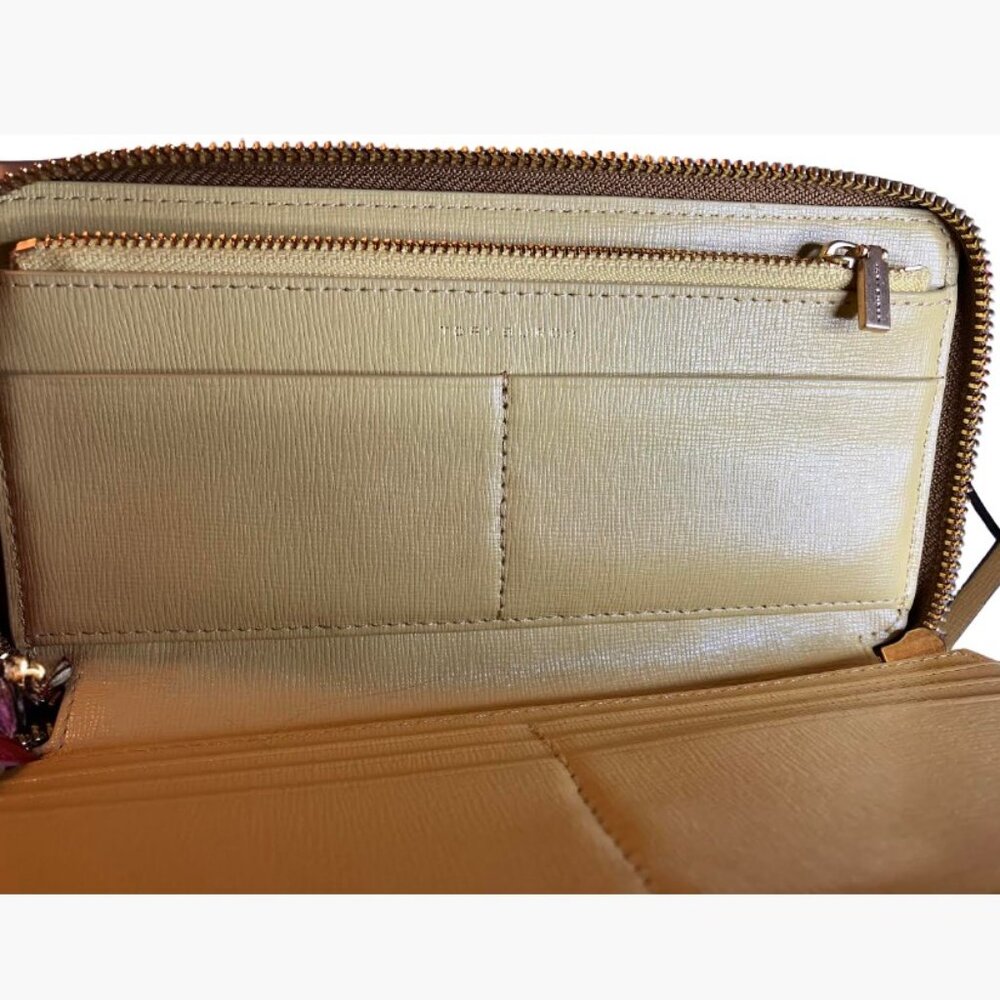 Tory Burch Robinson Zip-Around Continental Wallet Saffiano Leather EUC/Like New - Picture 2 of 10